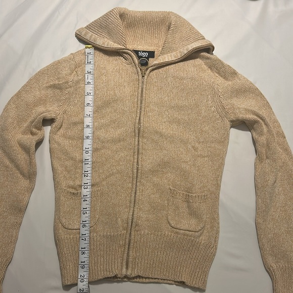 TOGO Golden Knit zip up Women’s Cardigan - Picture 13 of 14